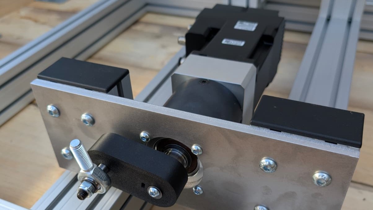 Brushless Nanotec BLDC Motor and Low-Backlash Planetary Gearbox